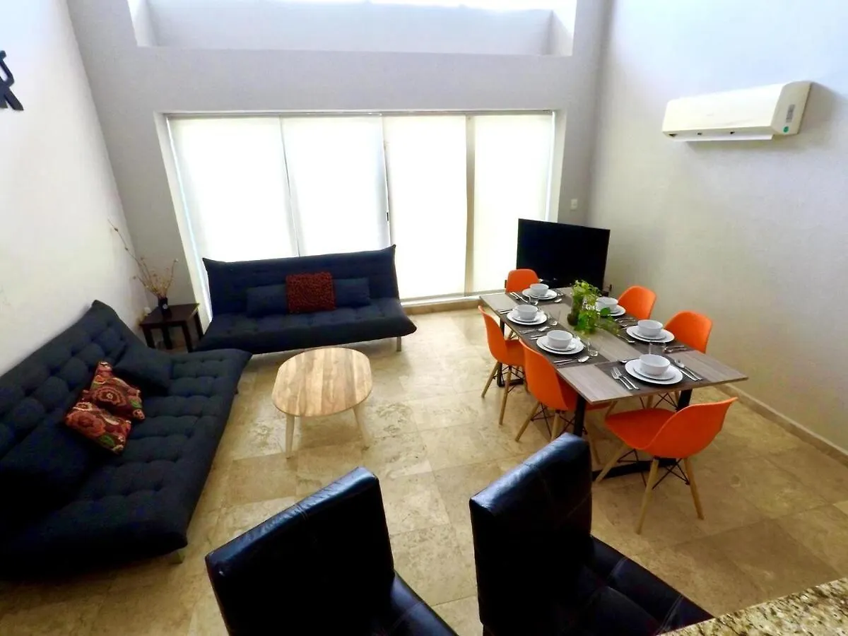 Spacious & Comfy Condo On The Beach, In The Heart Of Playa Del Carmen Mexico