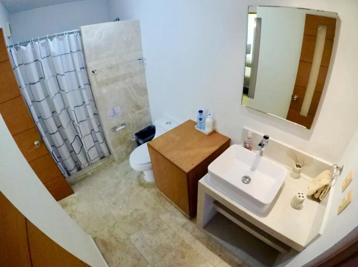 Spacious & Comfy Condo On The Beach, In The Heart Of Playa Del Carmen Apartment